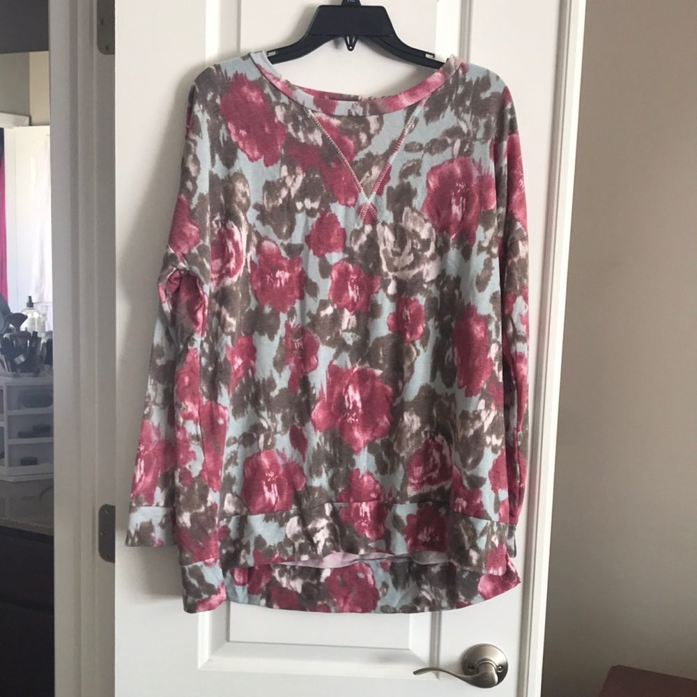 Sew in Love Size L NWOT
